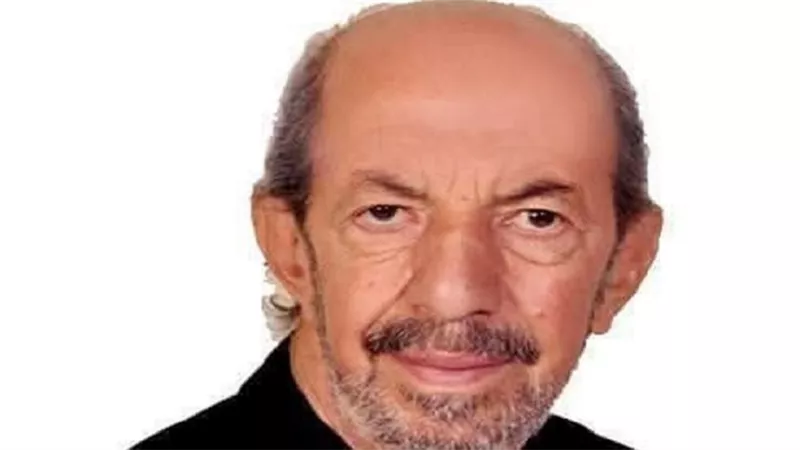 وفاة المخرج الإذاعي والممثل مازن لطفي.. وزملائه ينعونه بكلمات مؤثرة 
