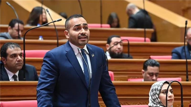 برلماني يقدم طلب إحاطة الاستراتيجية الصناعية مع أزمة الطاقة 