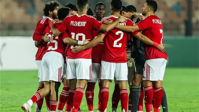 خاص.. شكوك حول مشاركة محمد هاني في مباراة الأهلي وسيراميكا بالدوري المصري