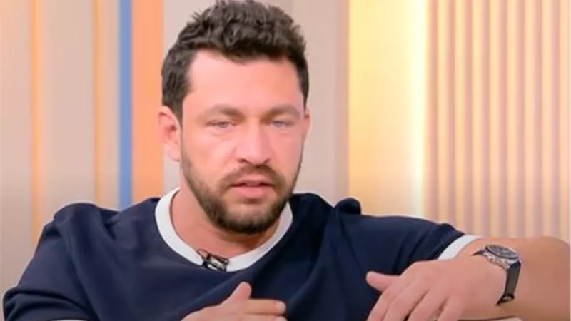 «الشكل مش أهم حاجة».. أحمد حسن يوضح مواصفات شريكة حياته