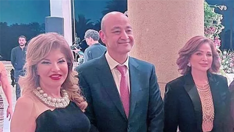 عظمة الأبوة الصادقة.. هالة سرحان توجه رسالة للإعلامي عمرو أديب بعد زفاف نجله