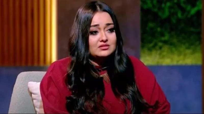 راندا البحيري تحذف منشور انتقادها لـ أمير كرارة بسبب سهام جلال وتعتذر له