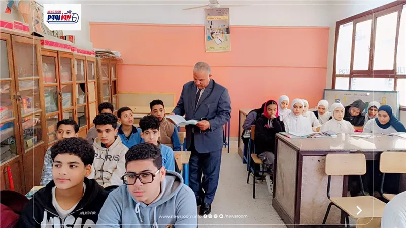 جولة مفاجئة ميدانية لمدير تعليم الفيوم بمدارس فيديمين بسنورس