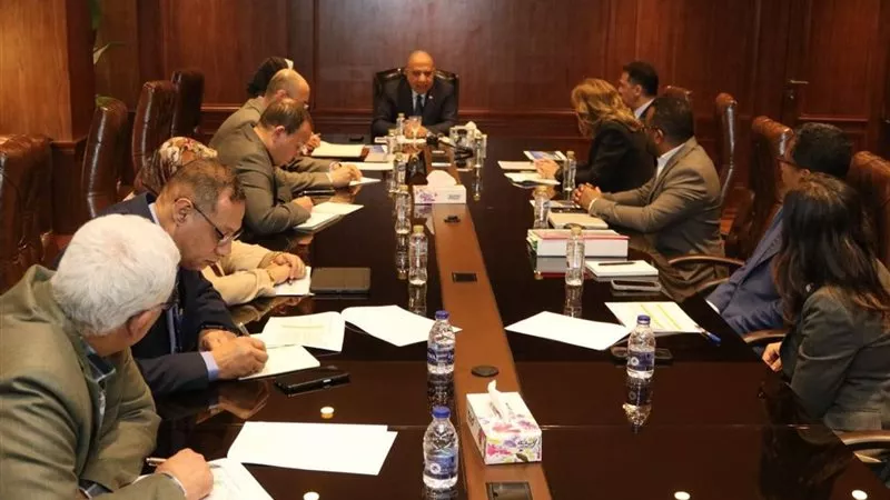 وزير الكهرباء يجتمع مع سيمنس لمتابعة تطوير المركز القومي للتحكم في الطاقة