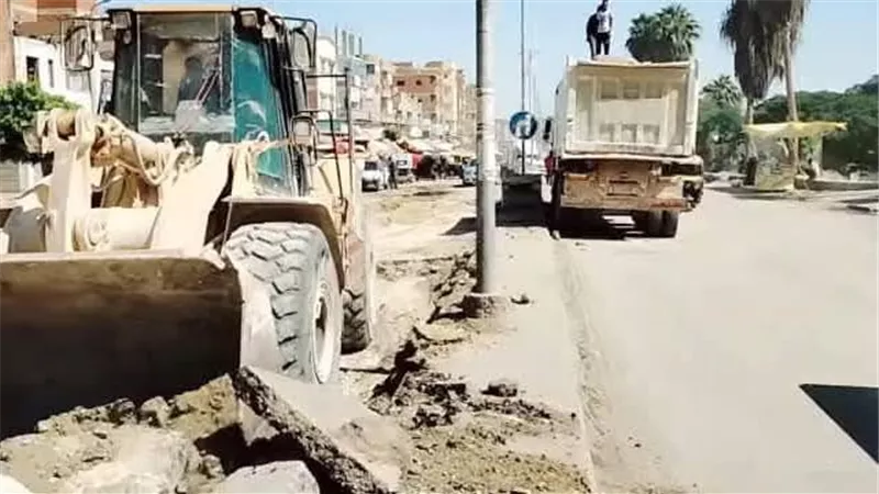 بشرى سارة.. بدء رفع كفاءة طريق المعاهدة الرابط بين الإسماعيلية والشرقية 