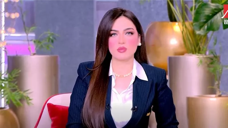 بعد جدل حبس الزوج وتغريمه 30 ألف جنيه.. ياسمين عز: ده مش تاجر سلاح 