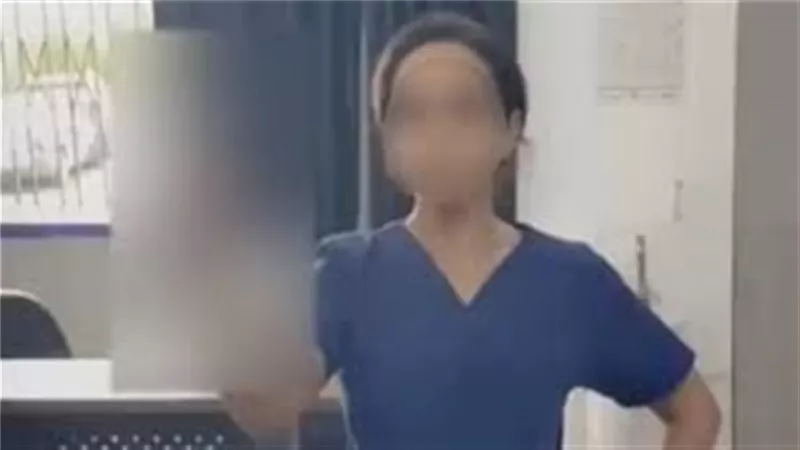 خالد أمين: الطبيبة تعرضت للتهديد والتشهير.. ونقابتنا تصون حقها وحق المرضى