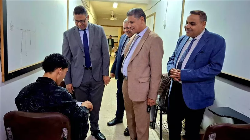 عميد إعلام الأزهر يكشف تفاصيل امتحانات الميديترم وموعد عودة الطلاب للدراسة