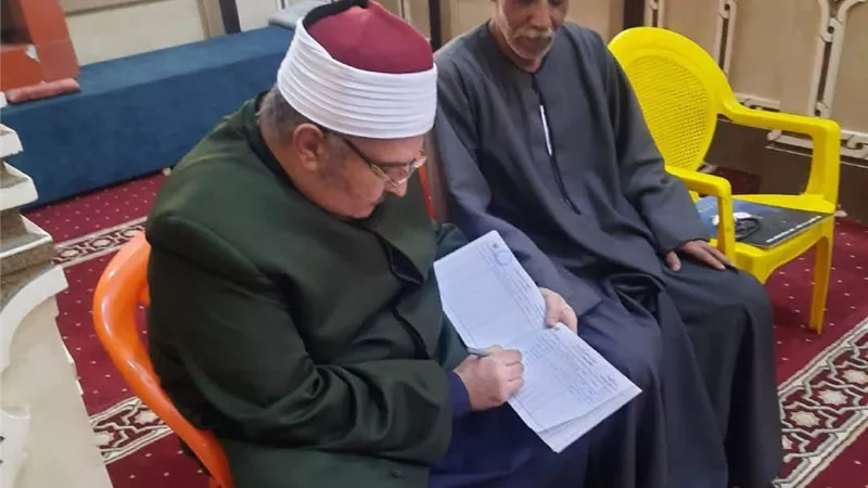 مرور مفاجئ لأوقاف البحيرة على مساجد دمنهور لمتابعة الانضباط وترشيد الاستهلاك