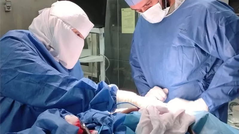 نجاح طبي بمستشفى دمياط العام وإنقاذ شاب من نزيف بالمخ