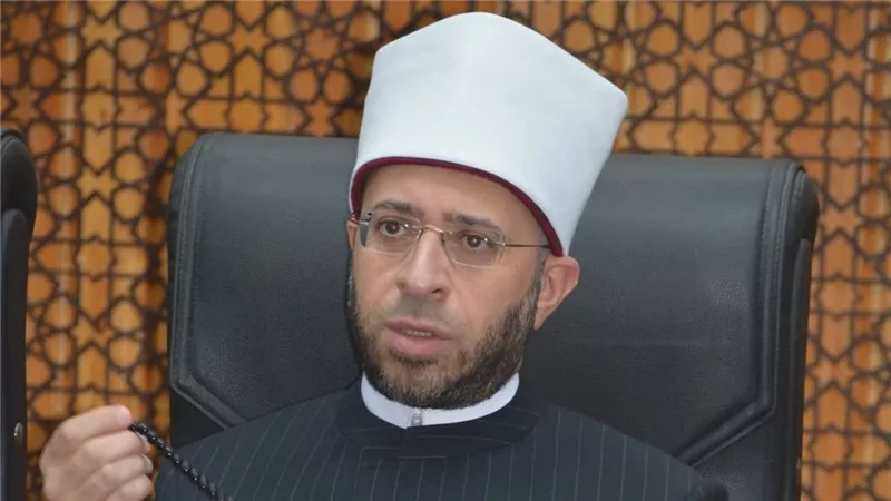 وزير الأوقاف يعزي وزير التموين في وفاة اللواء مازن نديم والد زوجته