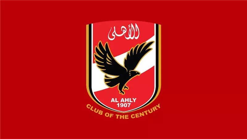 الأهلي يرفع تجاوزات الحكم وفا بحق الشناوي وتريزيجيه والشحات إلى لجنة الانضباط