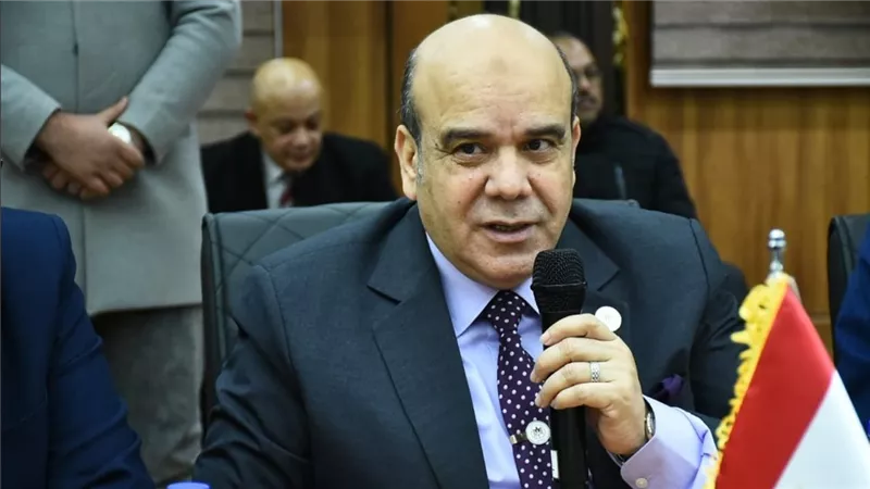تجديد الثقة.. وزير العدل يجدد ندب المستشار ربيع قاسم مساعدا لشؤون المحاكم