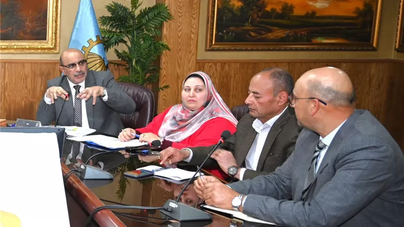 محافظ الغربية يوجّه بتسهيل إجراءات التصالح ومتابعة يومية للمعاملات