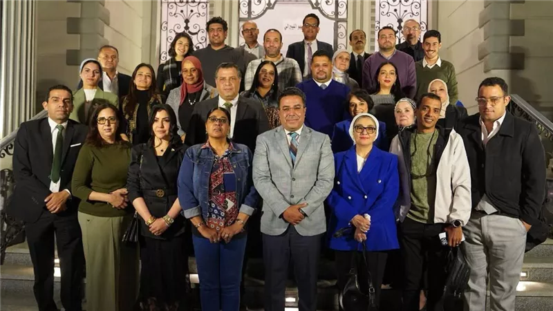 حزب الوعي يناقش «المعارضة المسؤولة والتأييد الواعي» في ندوة سياسية رائدة