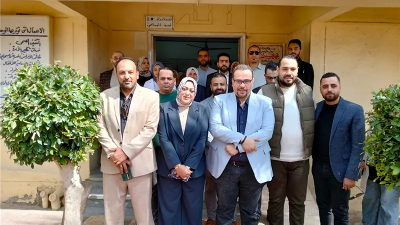 بتكلفة 700 ألف جنيه..وكيل صحة الشرقية يفتتح العلاج الطبيعي والأسنان بديرب نجم