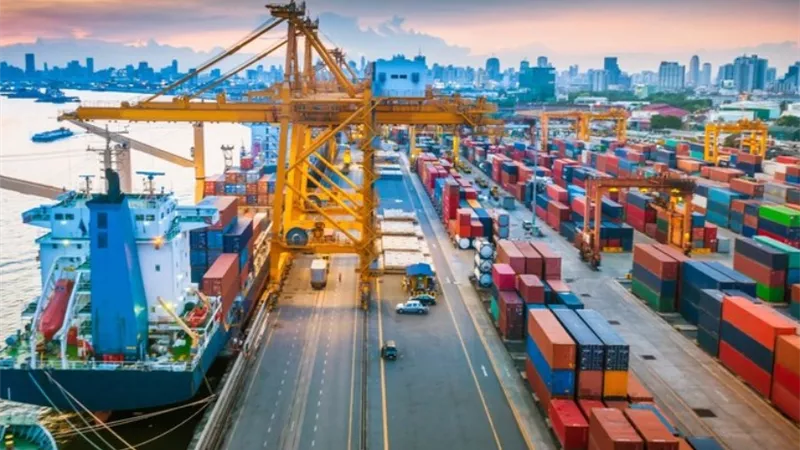 تراجع تجارة مصر الخارجية 9% لتسجل 11.9 مليار دولار في يناير 2026