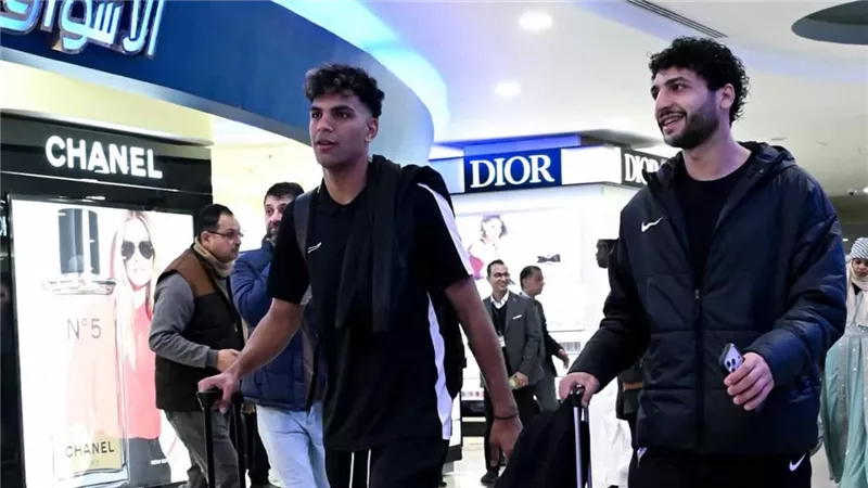 وصول بعثة الزمالك إلى الجزائر استعدادًا لمواجهة شباب بلوزداد