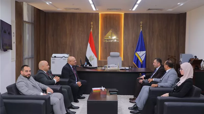 محافظ دمياط يبحث تعزيز التعاون مع الاستثمار الداخلي لدعم فرص التنمية بالمحافظة