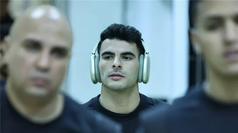 توروب يطالب زيزو وتريزيجيه بحسم مباراة بيراميدز مبكرًا