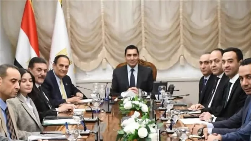 وزير الرياضة يشهد إعلان استضافة مصر منافسات كأس العالم للخماسي