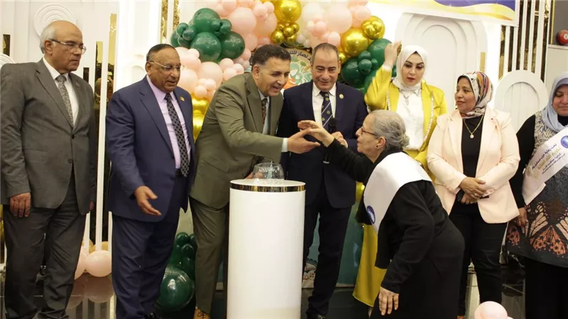 محافظ القليوبية يكرم 120 أما مثالية في احتفالية «نهر الخير.. أمي»