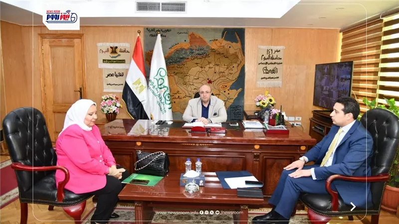 محافظ الفيوم يشيد بدور مديرية التضامن في تحقيق العدالة الاجتماعية