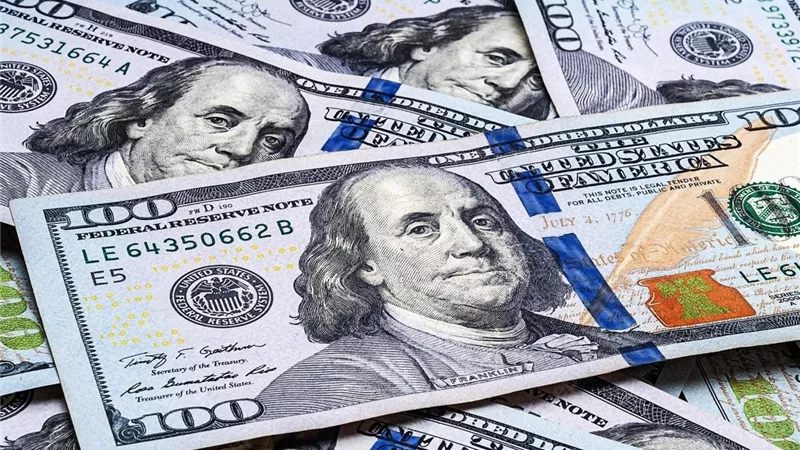 سعر الدولار اليوم مقابل الجنيه المصري.. تراجع ملحوظ بالبنوك في تعاملات الخميس