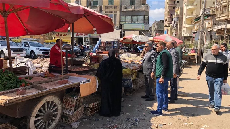 محافظ الدقهلية يشدد برفع الاشغالات وتحسين السيولة المرورية بمنطقة الشيخ حسانين