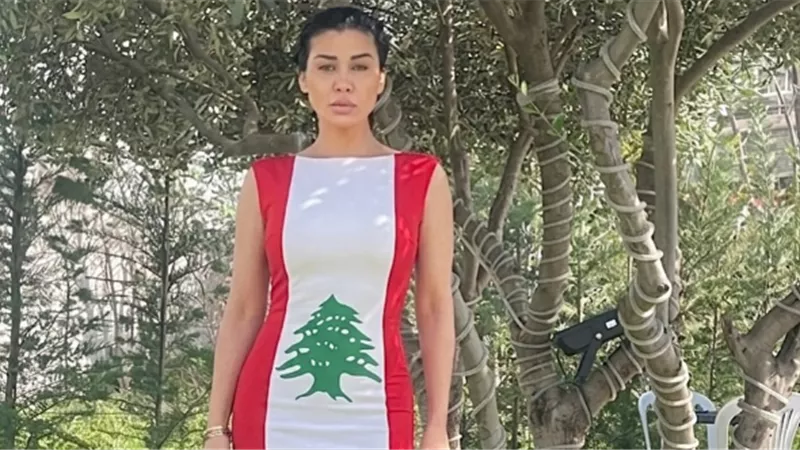بعلم لبنان.. نادين الراسي: 