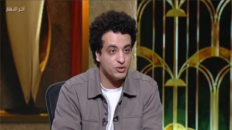 محمد طاهر: «السقا ما عجبنيش في العتاولة.. والفنانين المصريين بيحبوا المدح بس»