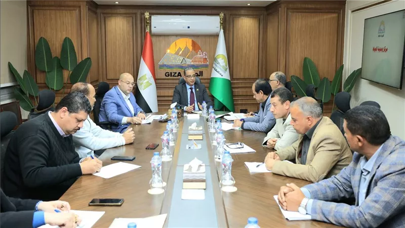 لإدراجها بالخطة الاستثمارية..محافظ الجيزة يوجه برصد احتياجات المواطنين بالعياط