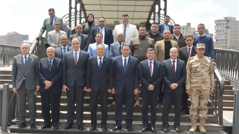 رئيس جامعة دمياط يشهد فعاليات مؤتمر الطاقة النظيفة والمتجددة بالكوبري الحضاري