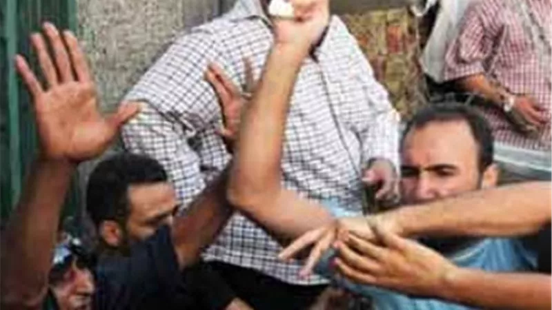  بسبب خلافات عائليه.. إصابة نجار وعاطل فى مشاجرة بالمنيرة الغربية بالجيزة