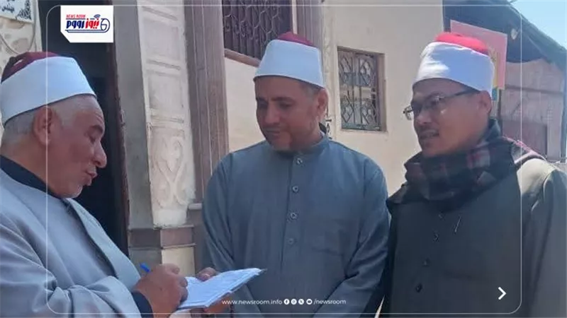 مدير أوقاف الفيوم يواصل جولاته على المساجد قبيل صلاة الجمعة  