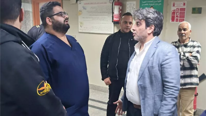 بجولة مفاجئة.. إحالة طبيب وأطقم تمريض للتحقيق بتأمين صحى بنى سويف  