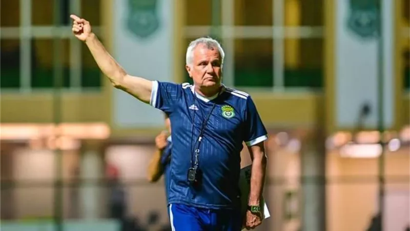 انفراد.. زوران مانولوفيتش يعلن عبر 