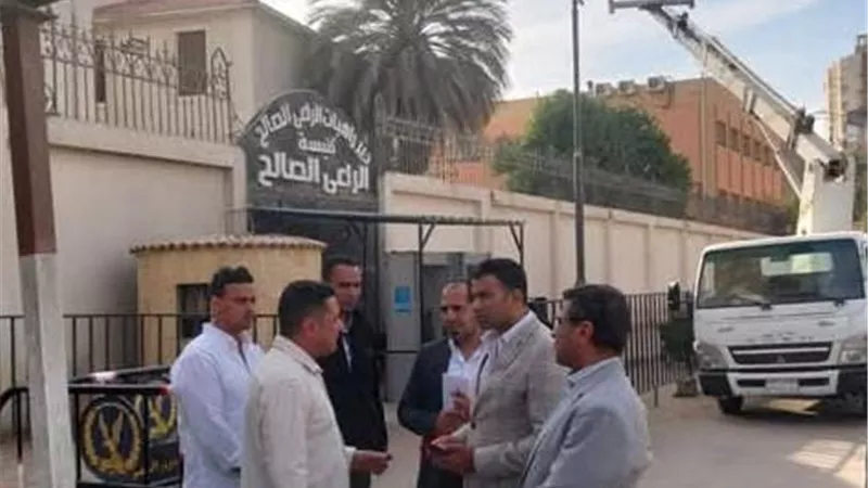 محافظ السويس يوجه برفع درجة الاستعداد لاستقبال أعياد الأقباط وشم النسيم