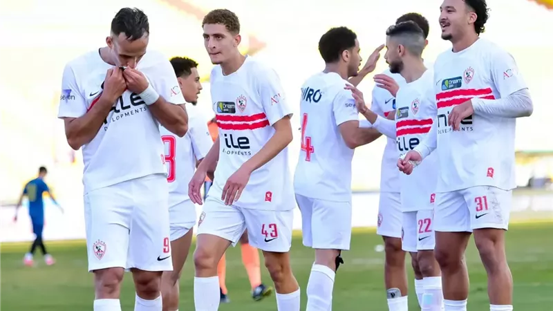 قبل مواجهة شباب بلوزداد.. بعثة الزمالك تؤدي صلاة الجمعة في مقر الإقامة