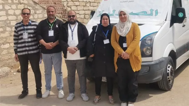 قافلة علاجية بقرية البطراوي بالسويس تقدم خدماتها لـ1072 مواطنا