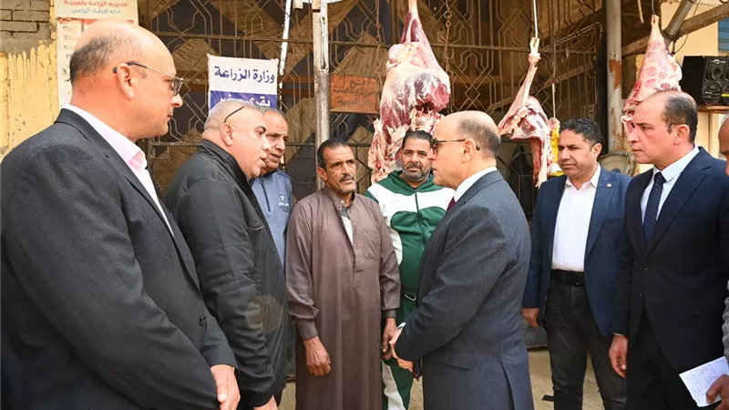 جولة صباحية لمحافظ الغربية لمتابعة أعمال النظافة ورفع الإشغالات بحي ثانٍ طنطا