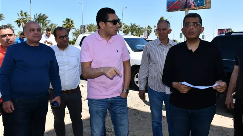 وزير الشباب والرياضة يتفقد مقر القرية الأولمبية بالغردقة