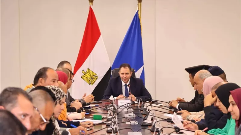 محافظ دمياط يتابع استعدادات شم النسيم ويرفع درجة الجاهزية بجميع القطاعات