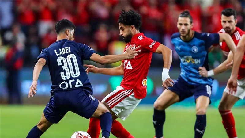 موعد مباراة الأهلي وبيراميدز القادمة في الدوري المصري 2025-26 والقنوات الناقلة
