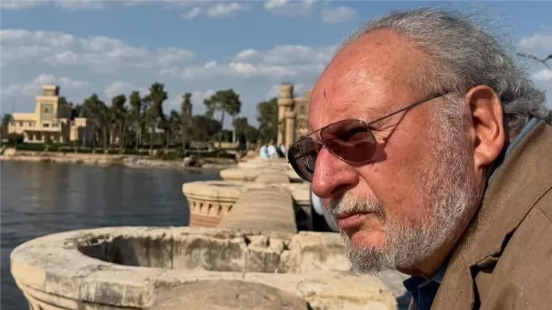زيارة عائلية للملك السابق أحمد فؤاد الثاني إلى القناطر الخيرية بالقليوبية 