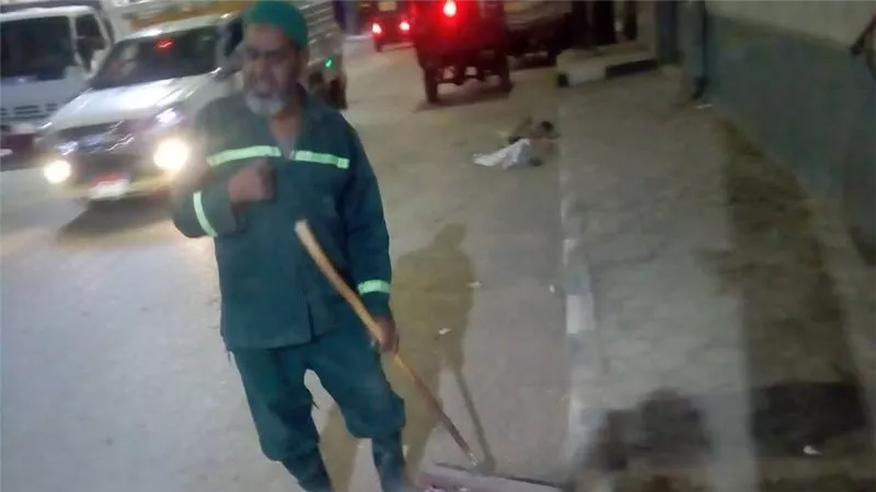 محافظ أسيوط: استمرار حملات النظافة ورفع المخلفات بشوارع مدينة أبو تيج