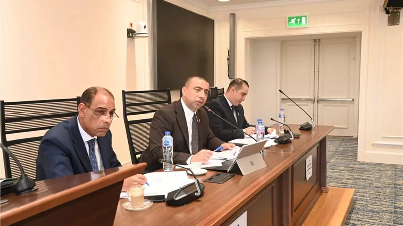 «صناعة النواب» تبحث إنقاذ المصانع المتعثرة وتعزيز بيئة الاستثمار