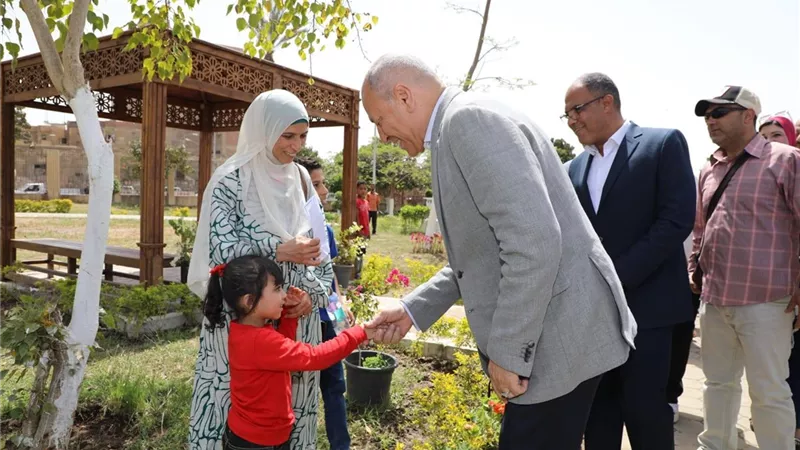 محافظ القاهرة يوجه برفع درجة الاستعداد الكاملة خلال عيد القيامة وشم النسيم