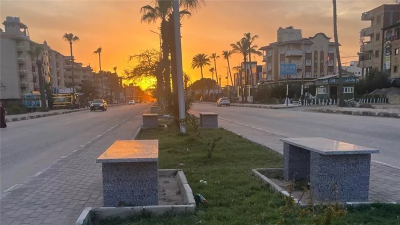 محافظ الدقهلية يتابع استعدادات مدينة جمصة لاستقبال شم النسيم