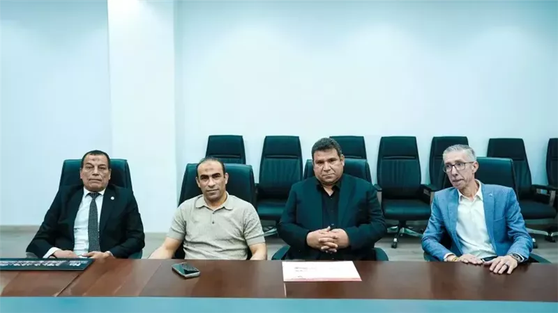 اتحاد الكرة يكشف كواليس استقبال وفد الأهلي ويرد على جدل “خبير الأصوات